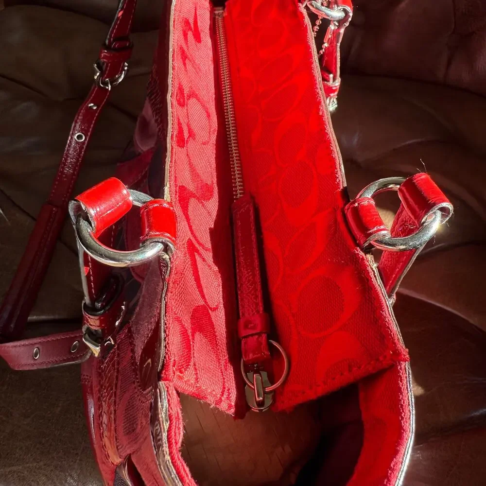 Coach Patchwork Gallery Tote Red Signature Multi-Material Bag F14004